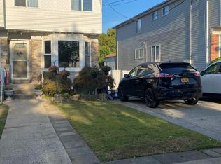 111 Mallow St, Staten Island, NY 10309