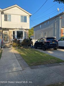 111 Mallow St, Staten Island, NY, 10309