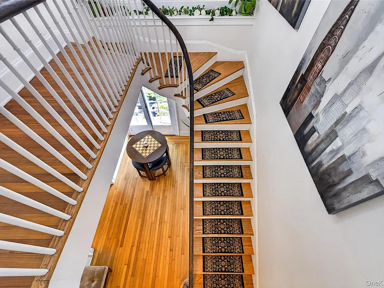 5 Kohlsaat Ct — Photo 13