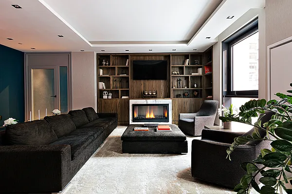 Sold by Corcoran | media 14