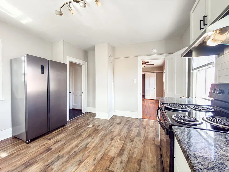 9 Allway St — Photo 7