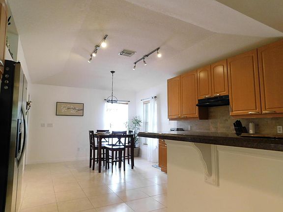 5th image of 5807 NW Blue Bonnet Ct