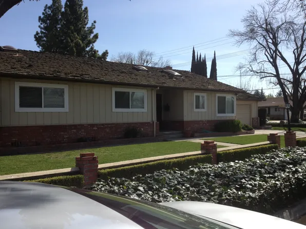 3300 Colonial Dr, Modesto, CA 95350