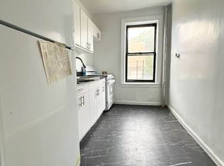 87-20 102nd St #2, Richmond Hill, NY 11418