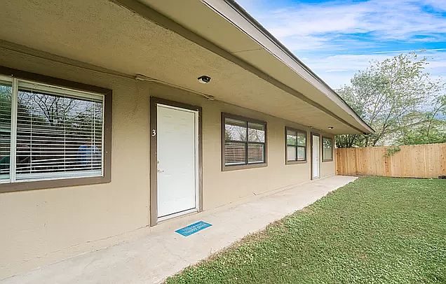 1st image of 522 Altitude Dr #3