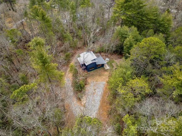54 Old Little Mountain Rd, Pisgah Forest, NC 28768