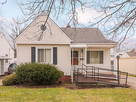 3rd image of 12316 Park Knoll Dr