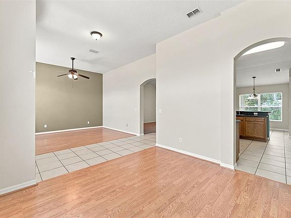 5th image of 614 RED MULBERRY DRIVE