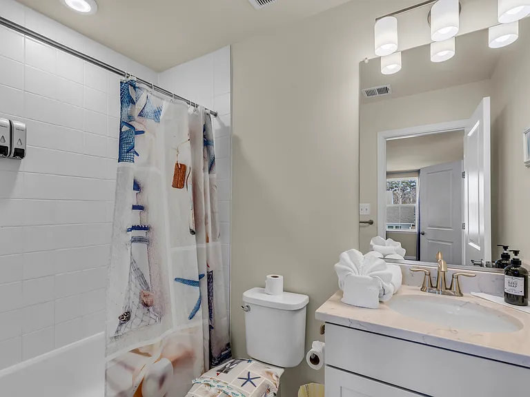 2nd kind bedroom attached bathroom