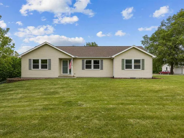 2957 170th St, South Amana, IA 52334