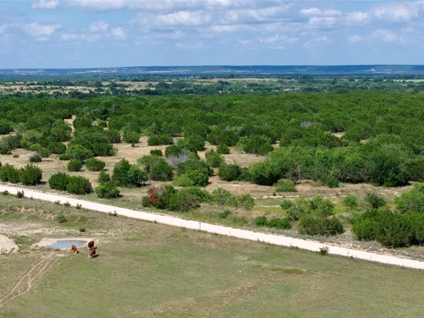 1 Table Rock Rd, Copperas Cove, TX 76522