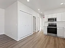 109 E Maumee St #302 — Photo 2