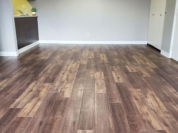 3rd image of 1621 7th St N #21