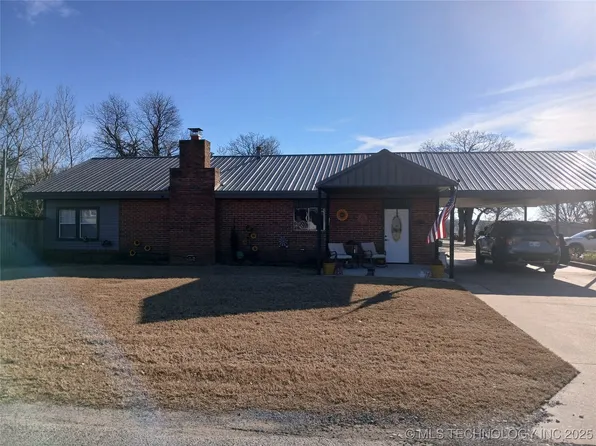 417558 Bridgeport Rd, Eufaula, OK 74432