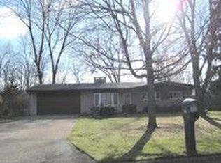8169 Odonnell Dr, Grosse Ile, MI 48138