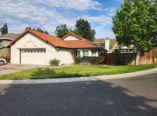 5443 Loganberry Way, Oceanside, CA 92057
