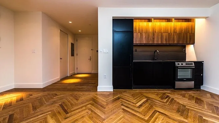 Rented by Nooklyn NYC LLC | media 8