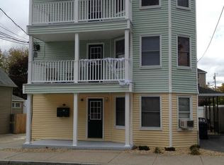 44 Florida St APT 3, Woonsocket, RI 02895
