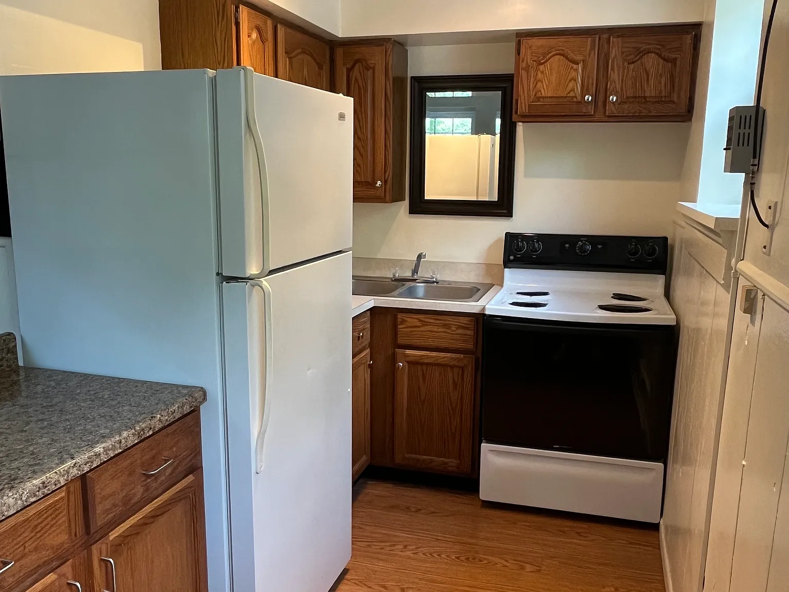 1 bed, 700 sqft, $700 — Photo 2