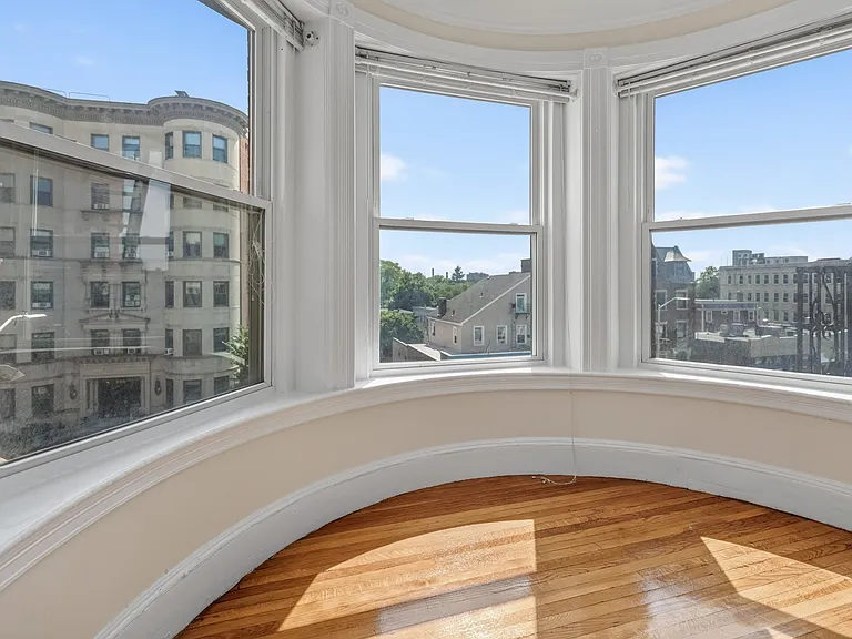 891 Mass Ave #10 — Photo 3