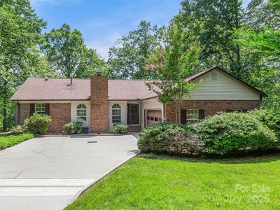 547 Hunters Glen Ln, Hendersonville, NC, 28739