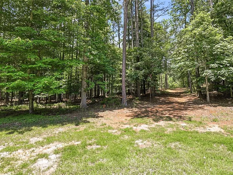 3735 Smithtown Rd — Photo 20