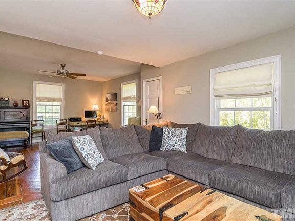 5th image of 2412 Olive Chapel Rd