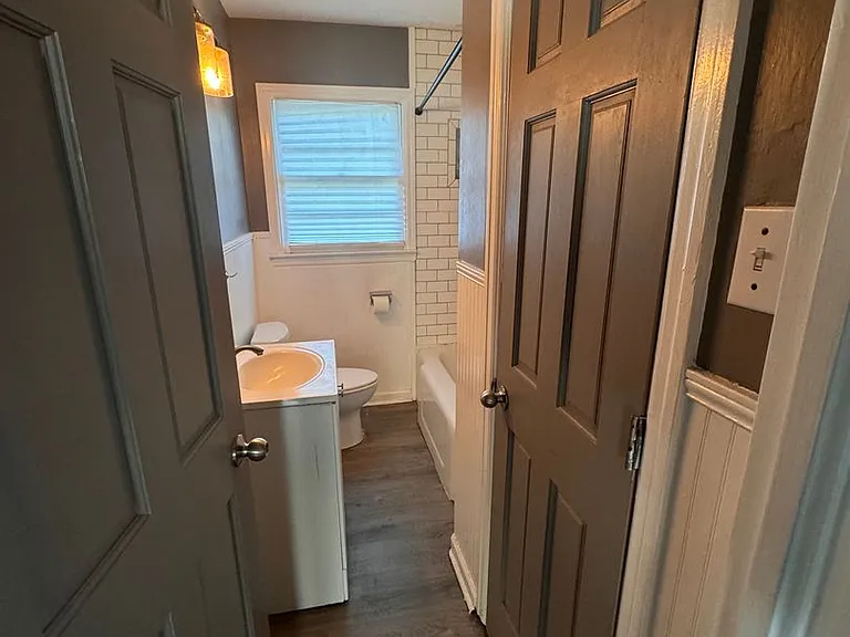 317 Christopher Dr — Photo 4