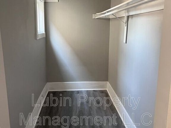 4th image of 330 Lema Pl