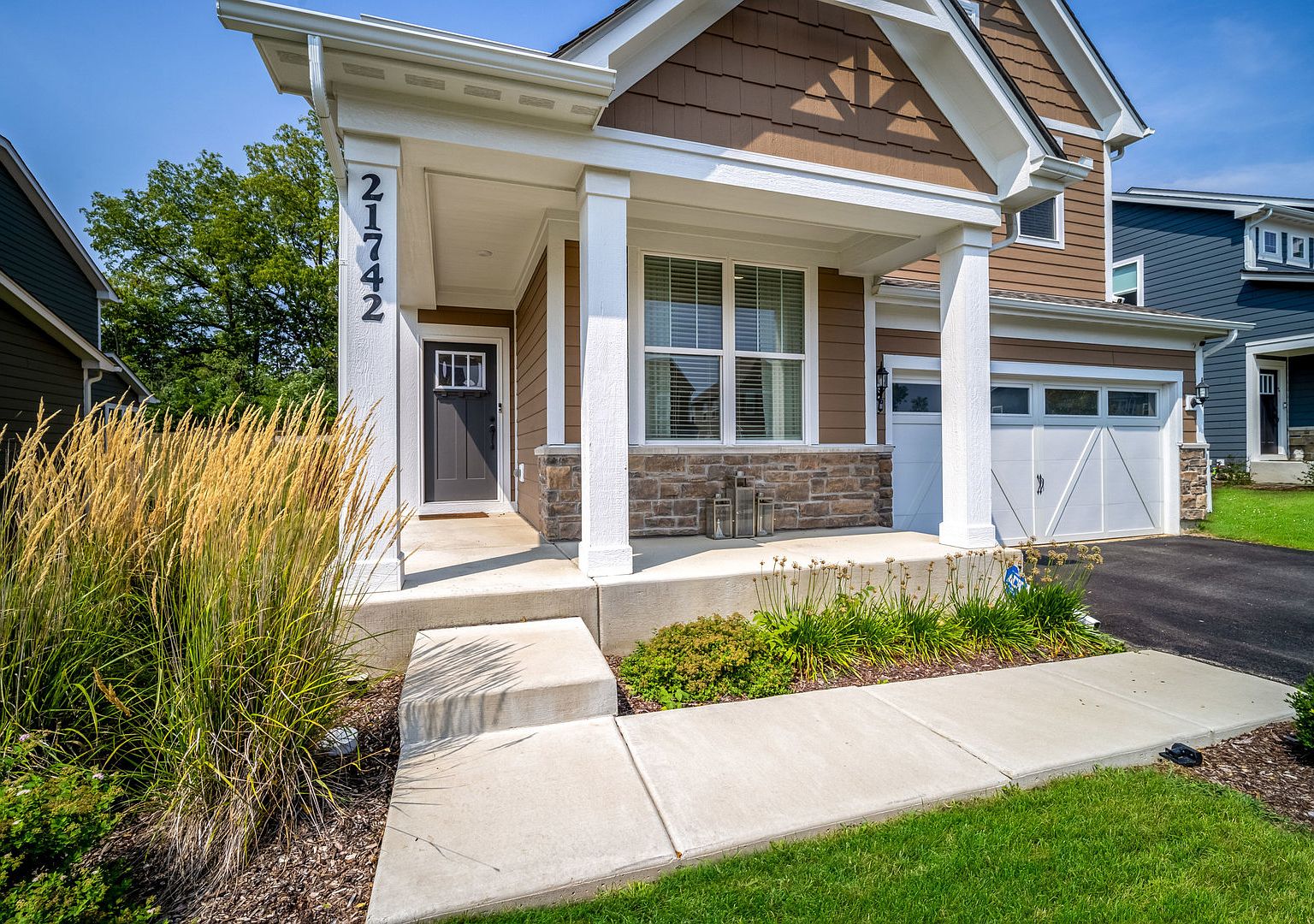 21742 Ashley St, Lake Zurich, IL 60047 | MLS #12449329 | Zillow