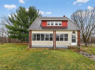 788 Caledonia St, Youngstown, OH 44502