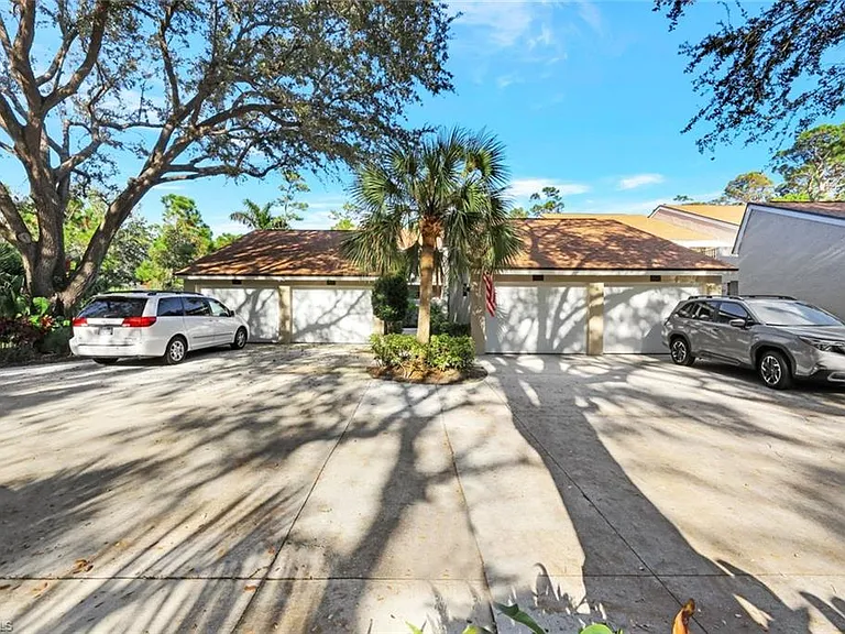 15400 Cedarwood Ln #1-201 — Photo 18