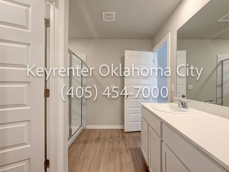 2809 Tracys Mnr — Photo 23