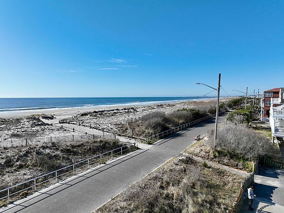 5th image of 9 55th St S #Sea