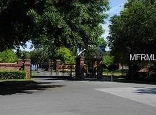 809 Oaks Shores Rd, Leesburg, FL 34748