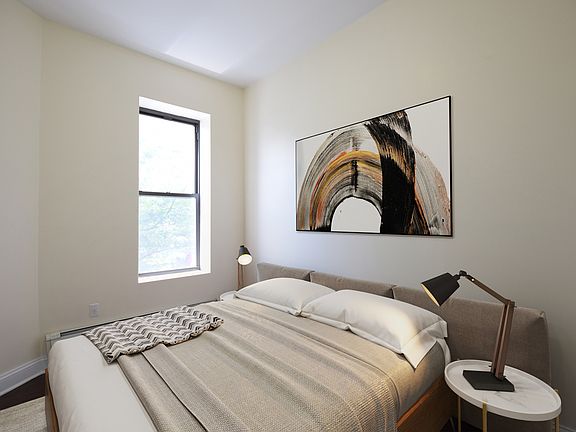 4th image of 249 E 116th St #3