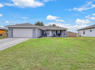 4215 26th St SW, Lehigh Acres, FL 33976