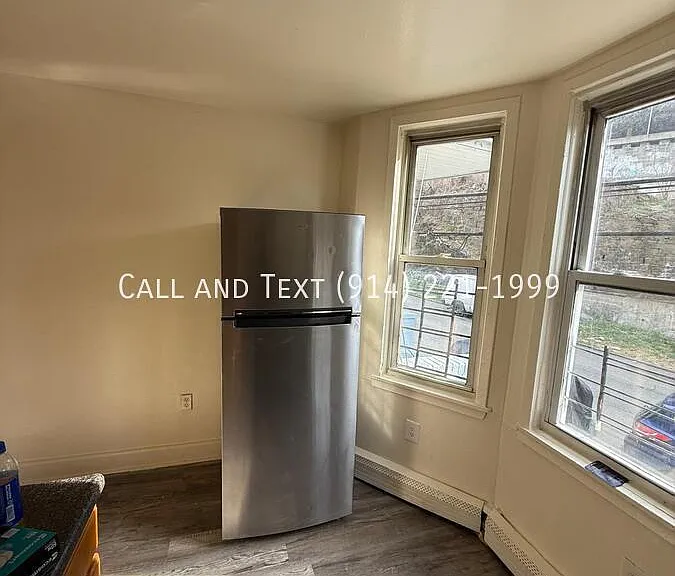 153 Stanley Ave #1L — Photo 4
