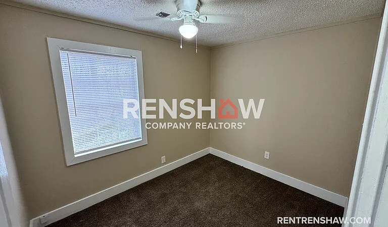 822 Eyers Rd — Photo 6