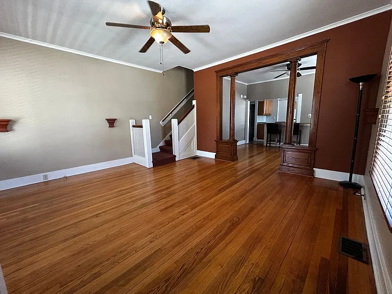 111 N Main St — Photo 18