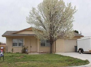 4616 NW Ozmun Ave, Lawton, OK 73505