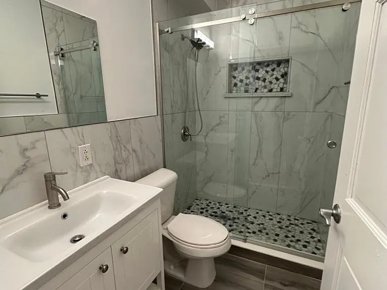 2022 Fairmount Ave #1F — Photo 8