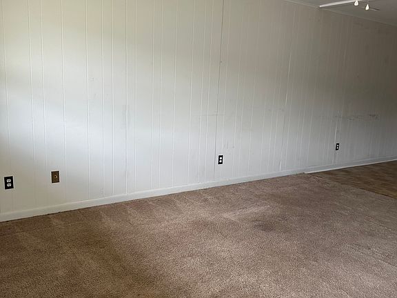 2nd image of 20912 Winters Ln Unit 8
