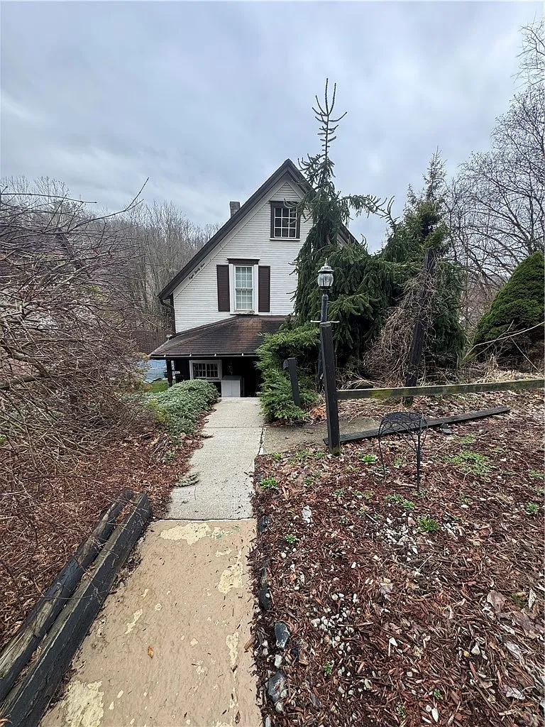 839 Larimer Ave photo 1