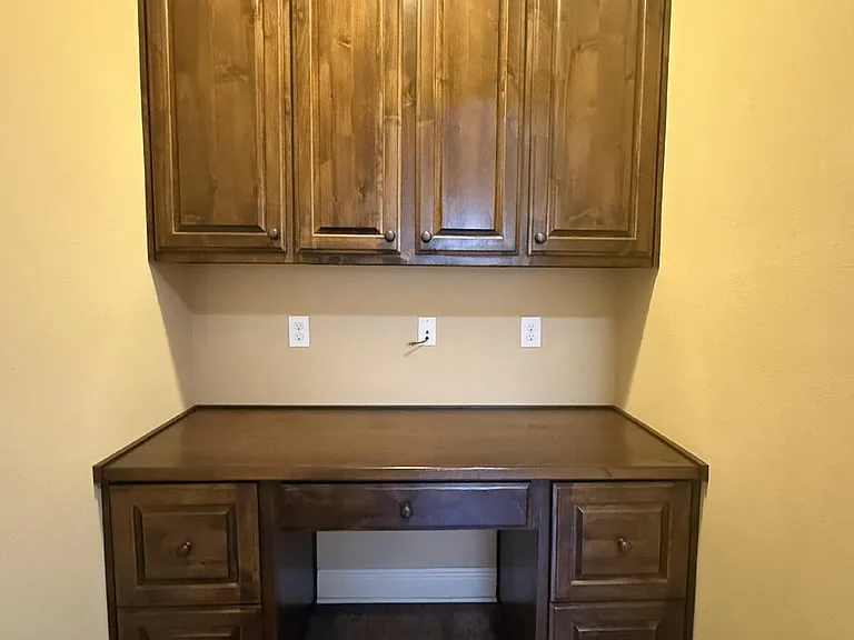 9804 Houston Dr — Photo 30