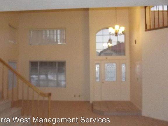 5th image of 2636 Ohio Ct