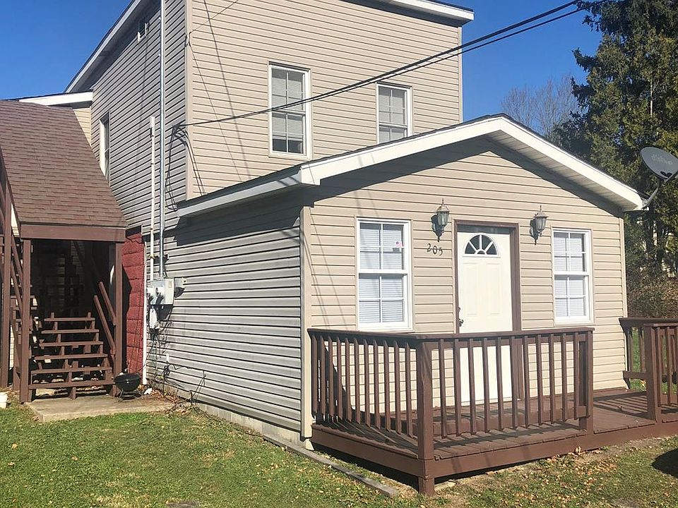 1st image of 205 Bellevue Ln