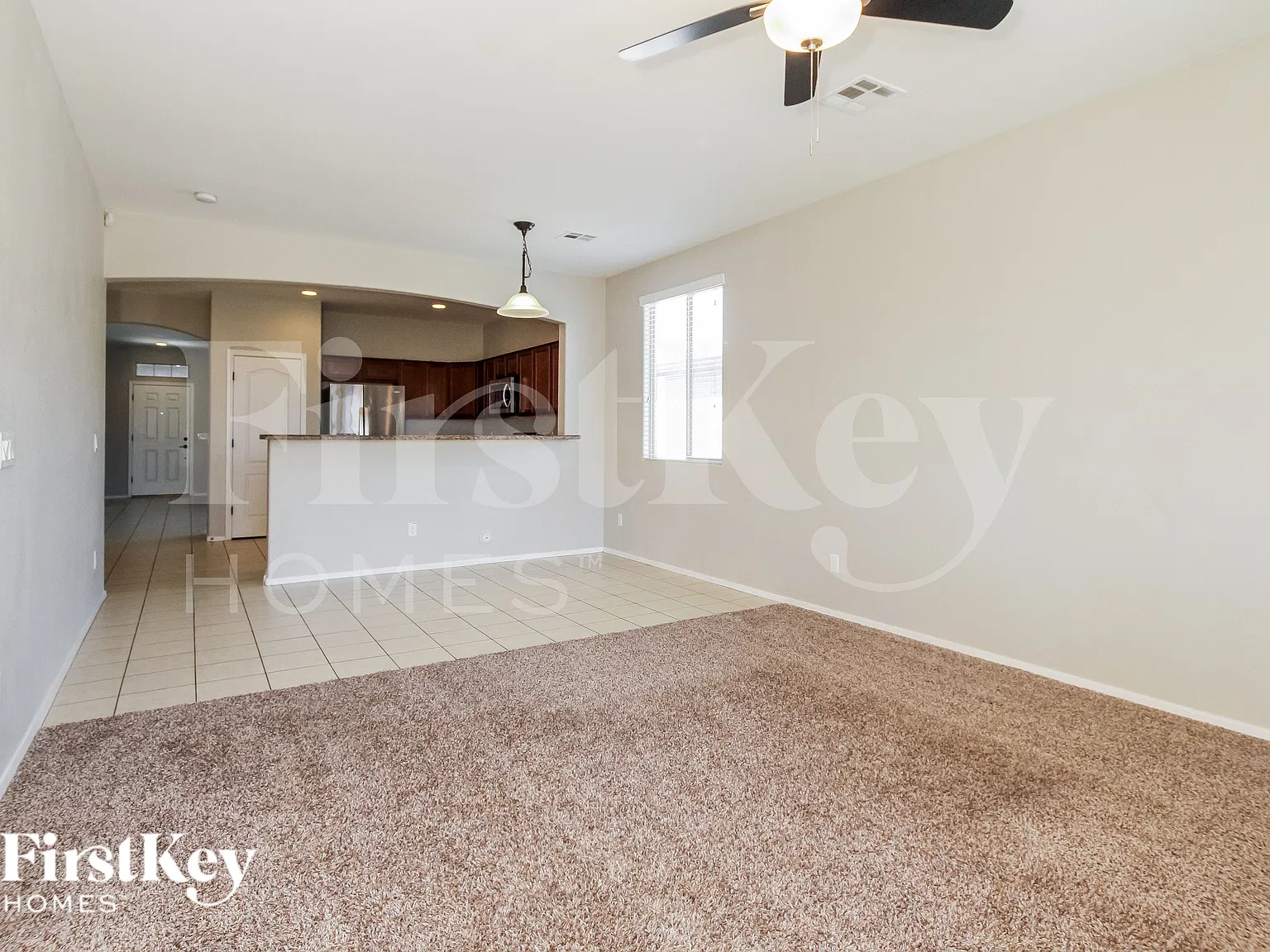 4 bed, 2.0 bath, 1959 sqft, $2,455 — Photo 2