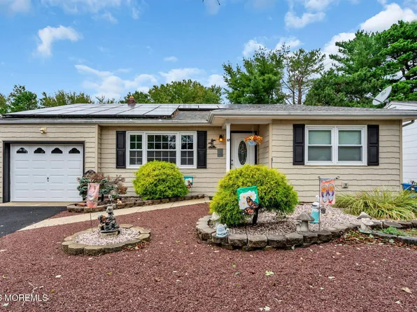 67 Nostrand Drive, Toms River, NJ 08757