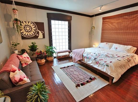 Bedroom #1